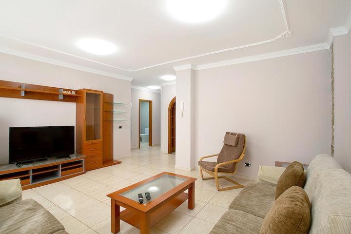 Aeropuerto Gran Canaria Vivienda Vacacional Carrizal Eksteriør bilde