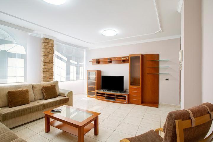Aeropuerto Gran Canaria Vivienda Vacacional Carrizal Eksteriør bilde